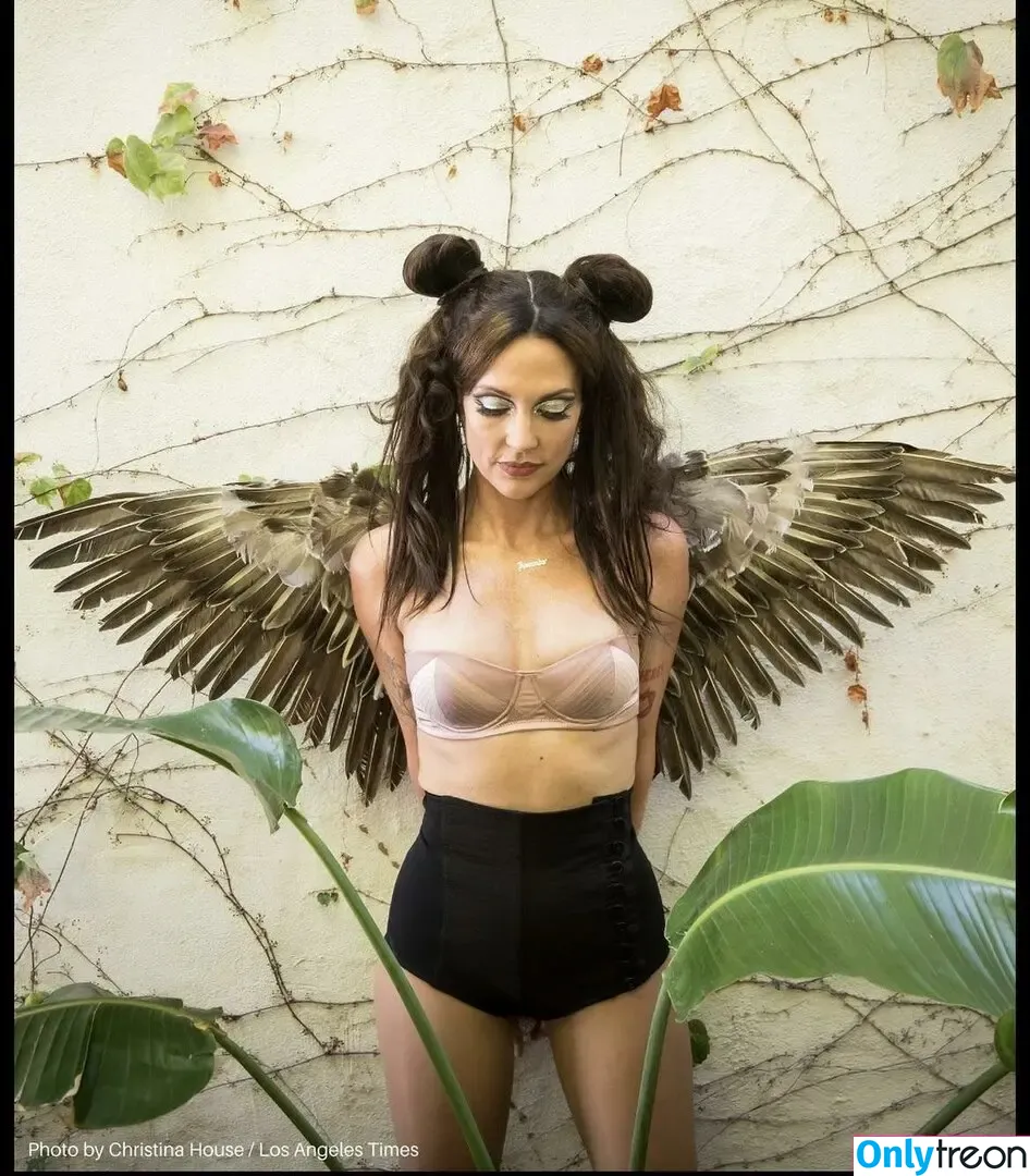 Amanda Shires nude photo #0008 (amandapearlshires)