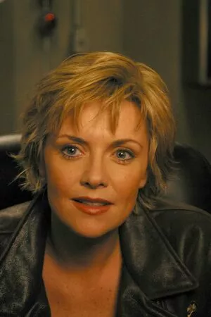 Amanda Tapping / amandatapping / reallivsmum фото голая #0089