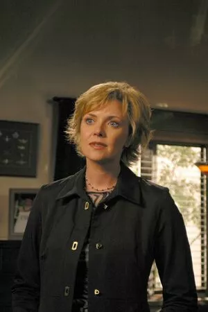 Amanda Tapping / amandatapping / reallivsmum фото голая #0091