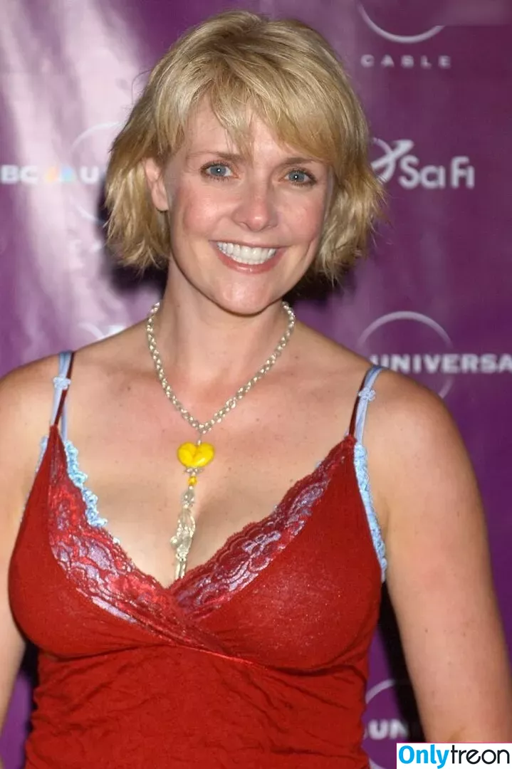 Amanda Tapping nude photo #0052 (amandatapping / reallivsmum)