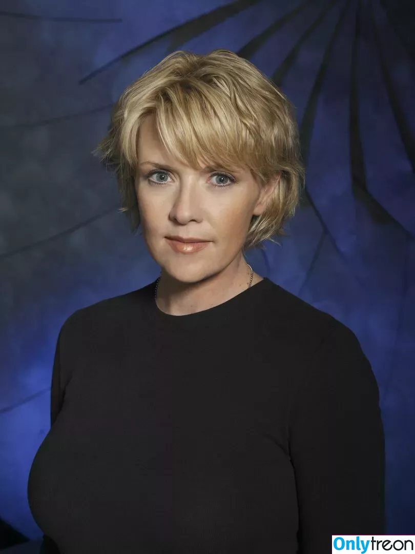 Amanda Tapping nude photo #0078 (amandatapping / reallivsmum)