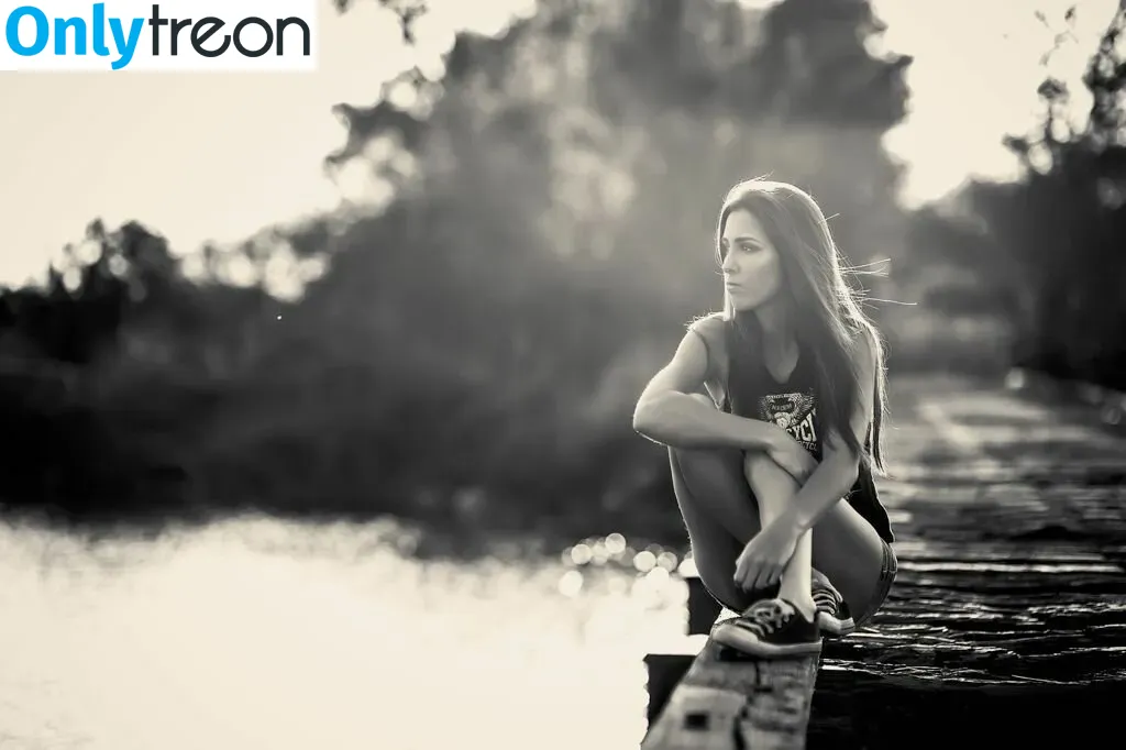 Amanda Thompson голая photo #0083 (amaandathompson)