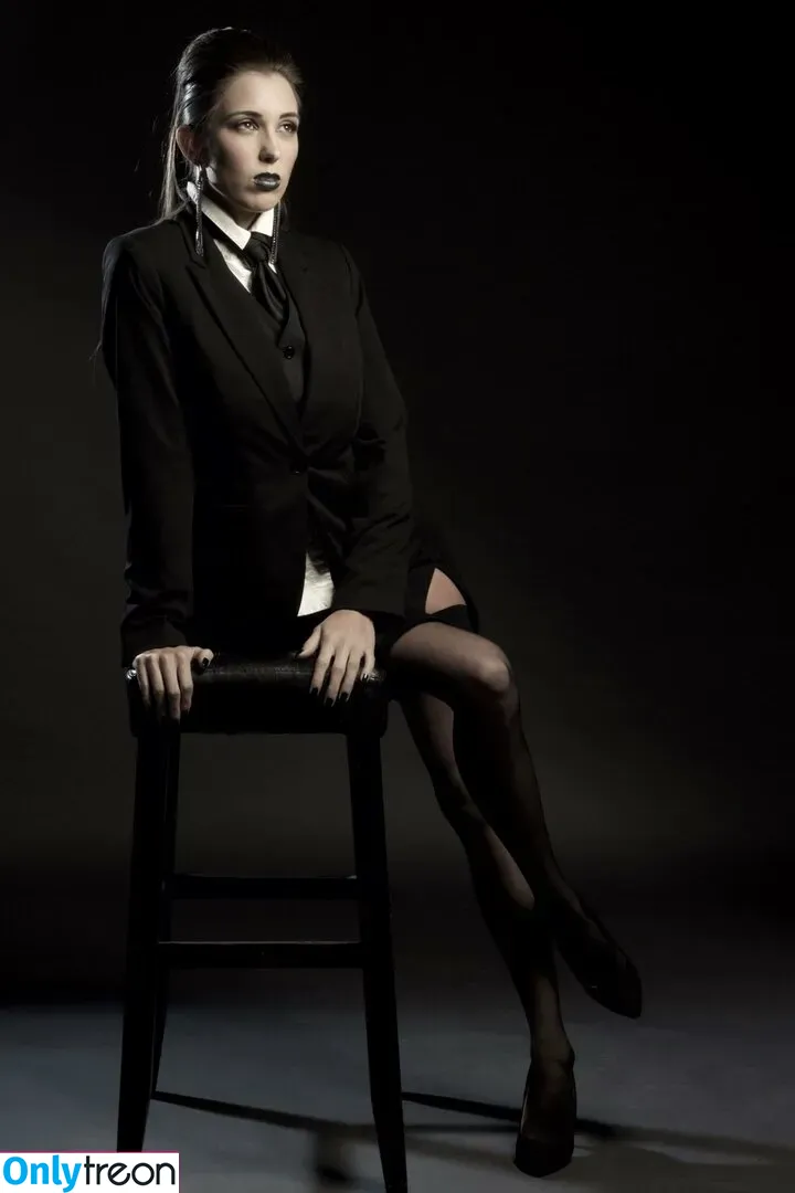 Amanda Thompson голая photo #0128 (amaandathompson)