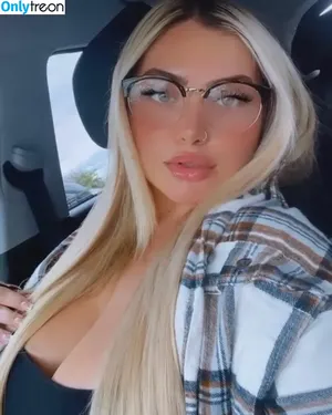 amanda.xovip / amandaamcxox2 / theofficial.amandaxo nude photo #0025