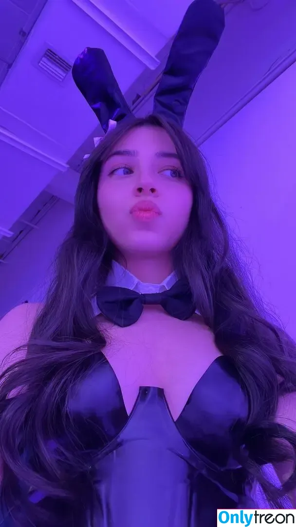 Amandadevil голая photo #0203 (Amandadevil)