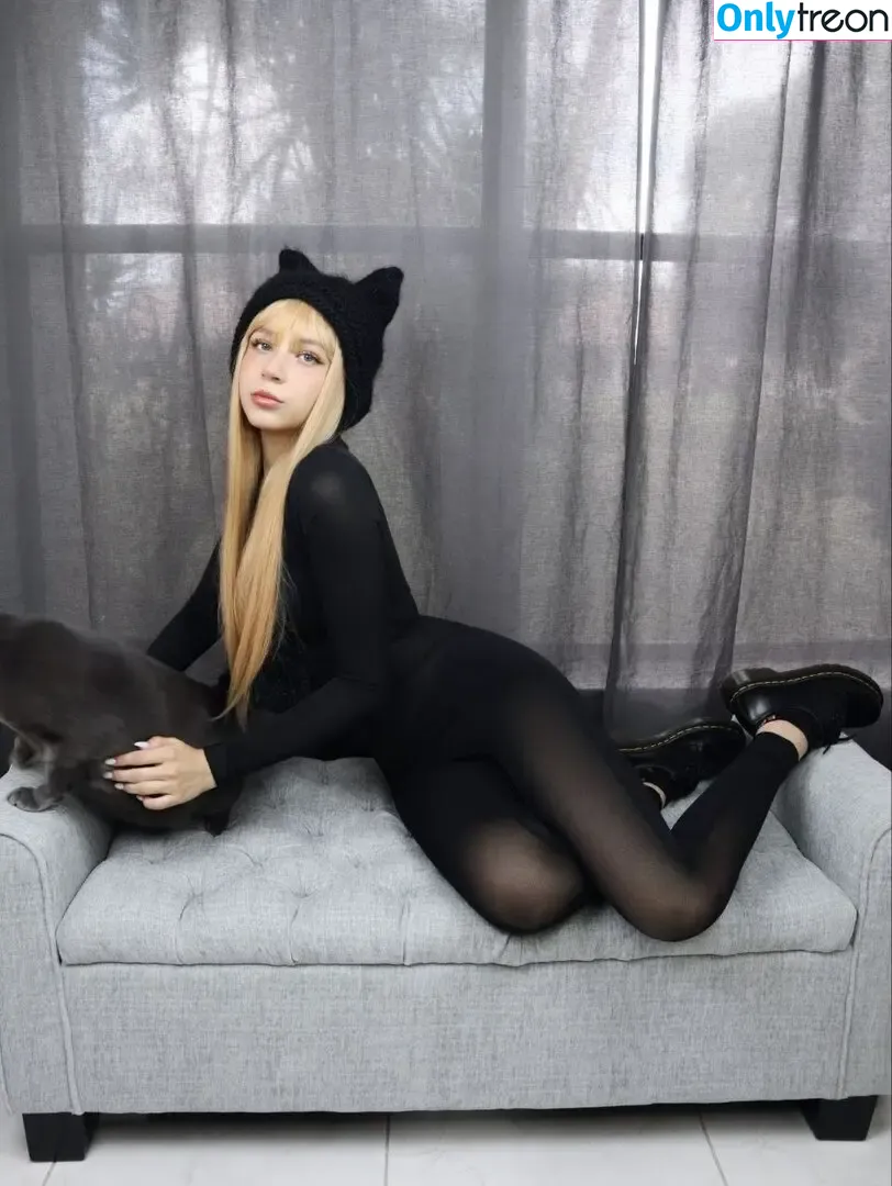 Amandadevil nude photo #0246 (Amandadevil)
