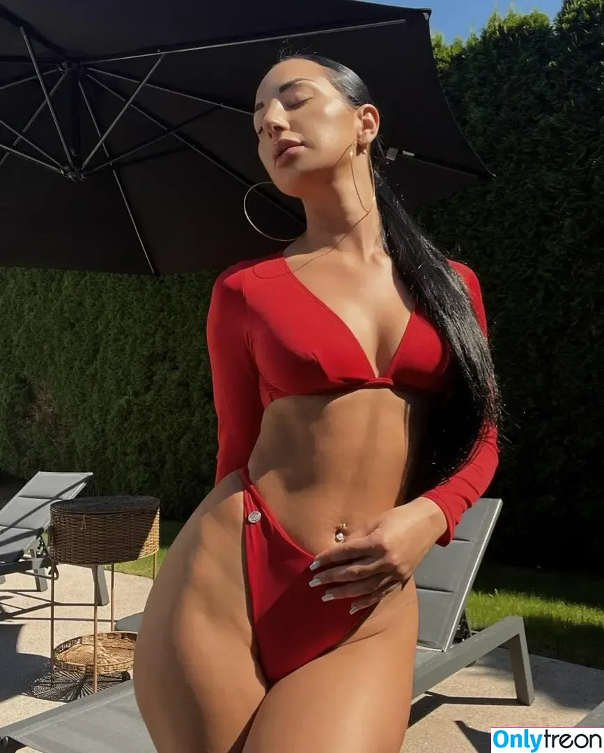 Amandagieschen nude photo #0062 (shapebyamanda)