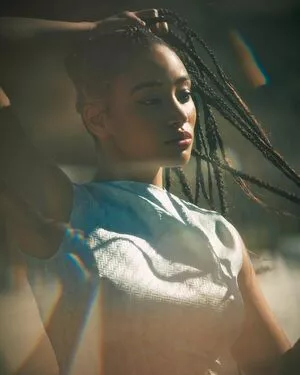 Amandla Stenberg / amandlastenberg фото голая #0047