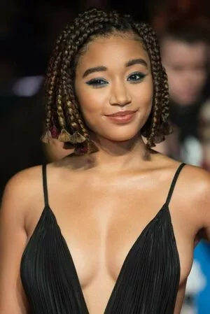 Amandla Stenberg / amandlastenberg фото голая #0111