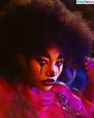 Amandla Stenberg / amandlastenberg nude photo #0134