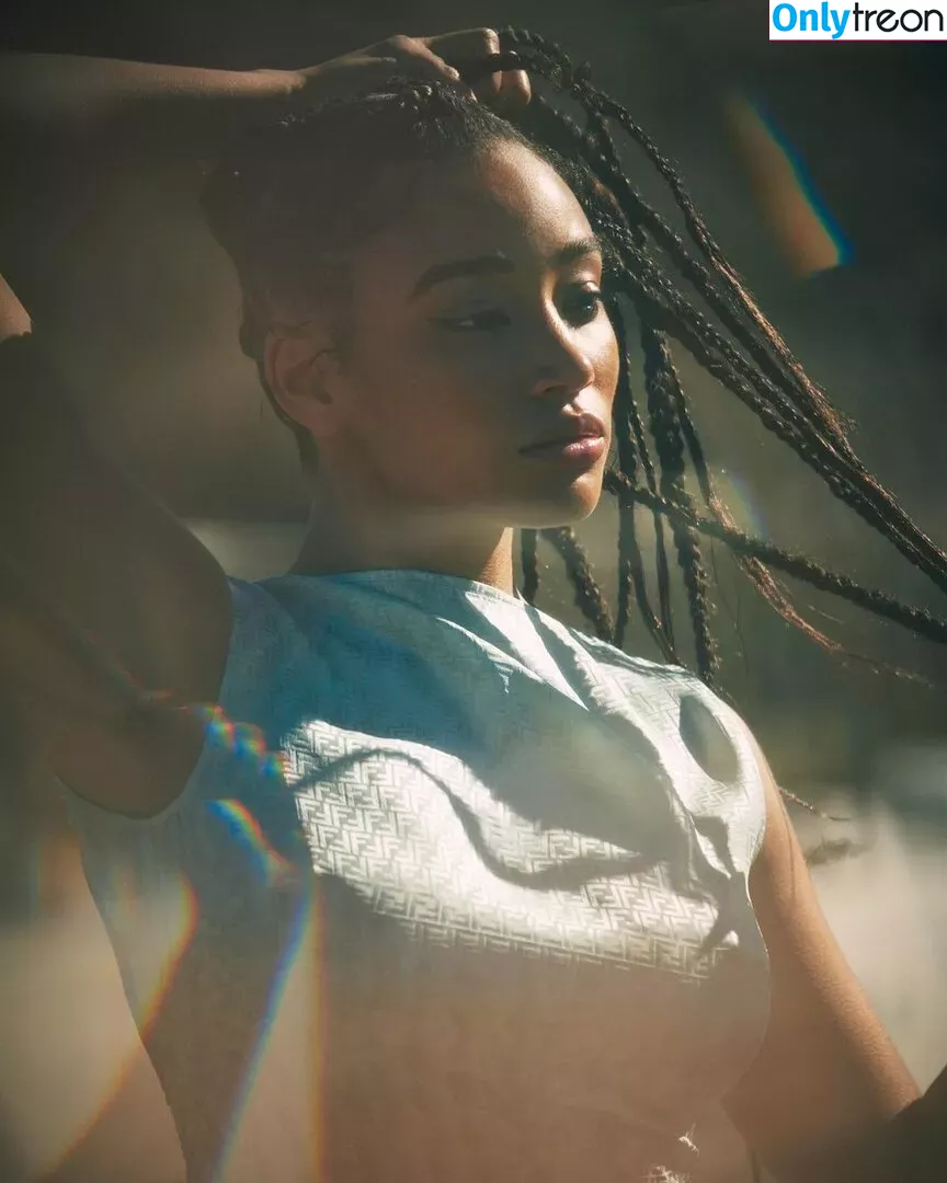 Amandla Stenberg голая photo #0047 (amandlastenberg)