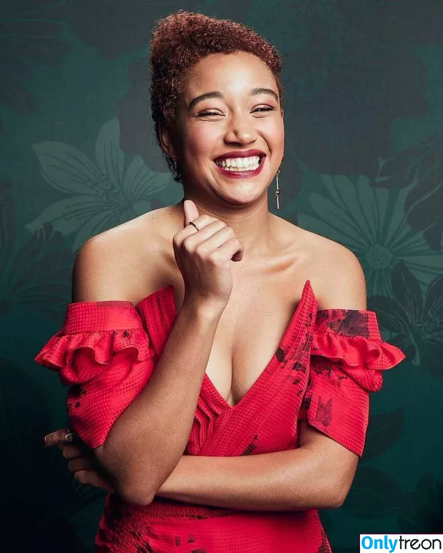 Amandla Stenberg голая photo #0108 (amandlastenberg)