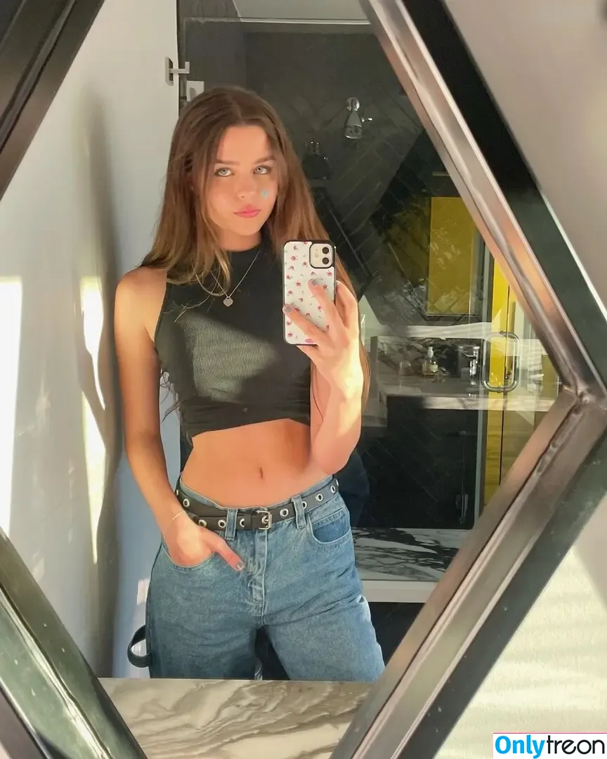 Amara Cordova nude photo #0004 (aamarajune)