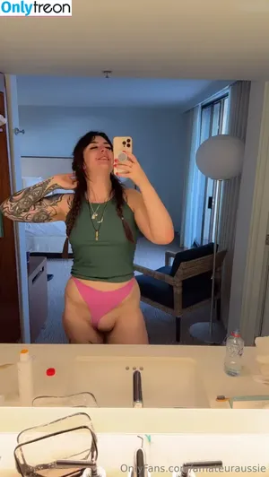 amateuraussie / Sarahsbutton / aussarah1 / crunchymoist nude photo #0413