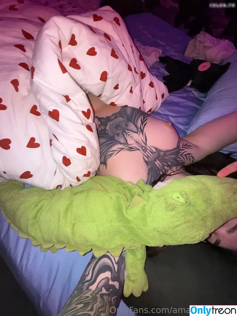 amateuraussie nude photo #0448 (Sarahsbutton / aussarah1 / crunchymoist)
