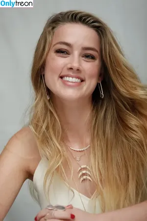 Amber Heard / Amberheard / Simp Chat / realamberheard nude photo #0397