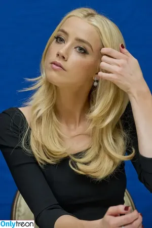 Amber Heard / Amberheard / Simp Chat / realamberheard nude photo #0741