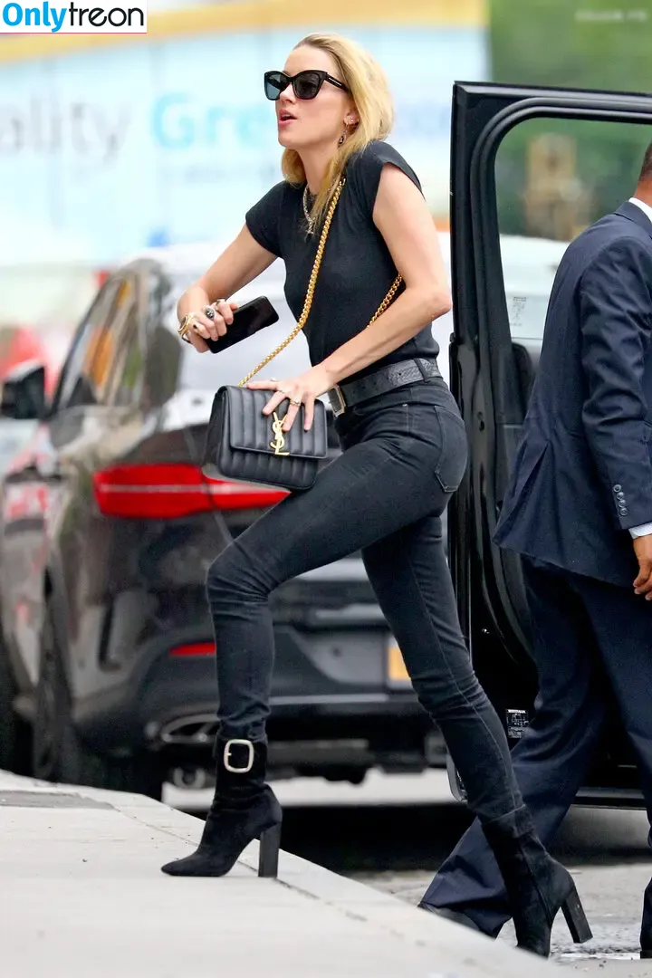Amber Heard nude photo #0986 (Amberheard / Simp Chat / realamberheard)