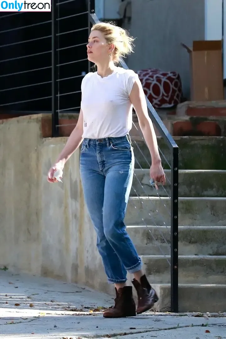 Amber Heard nude photo #1009 (Amberheard / Simp Chat / realamberheard)