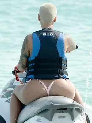 Amber Levonchuck / Amber Rose / amberrose nude photo #0007