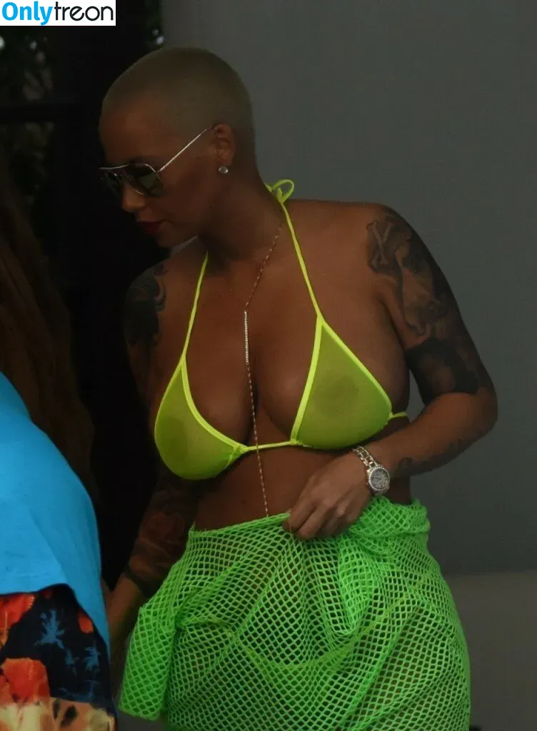 Amber Levonchuck голая photo #0037 (Amber Rose / amberrose)