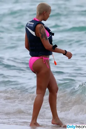 Amber Rose / McConnell / amberrose / darealamberrose nude photo #0271