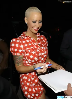 Amber Rose / McConnell / amberrose / darealamberrose nude photo #0367