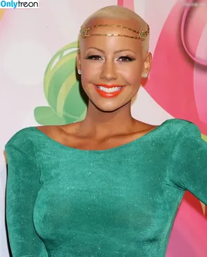 Amber Rose / McConnell / amberrose / darealamberrose nude photo #0375