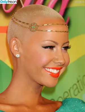 Amber Rose / McConnell / amberrose / darealamberrose nude photo #0377