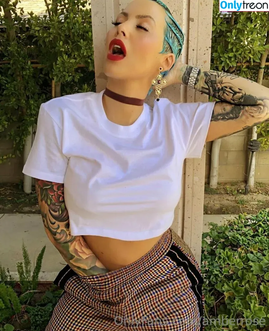 Amber Rose nude photo #0027 (McConnell / amberrose / darealamberrose)