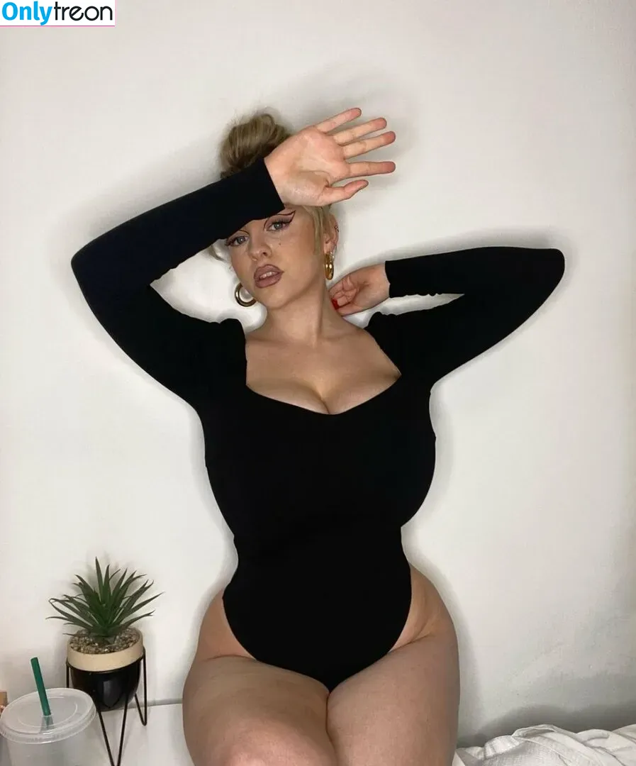 Amber Rose Brightman nude photo #0179 (Busty Amber Uk / amba.rose / amber_brightman / amberrose)