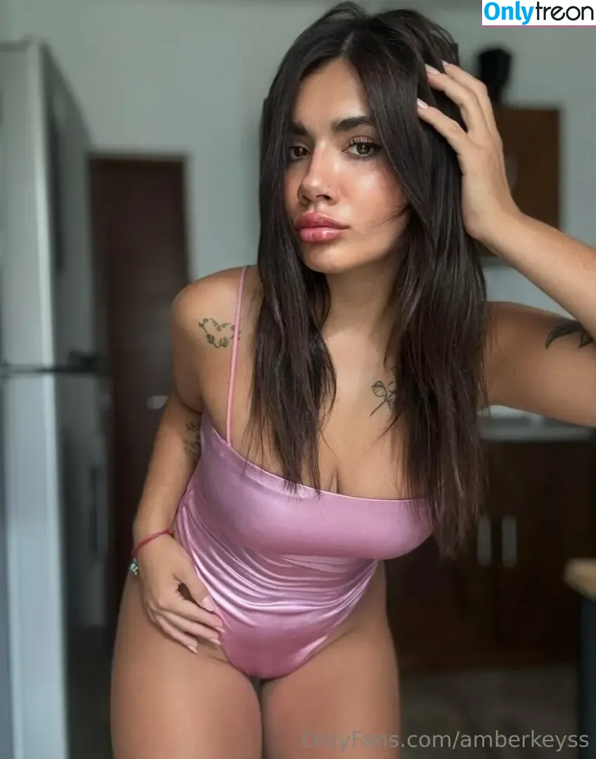 amberkeyss nude photo #0047 (amberkeyssss)