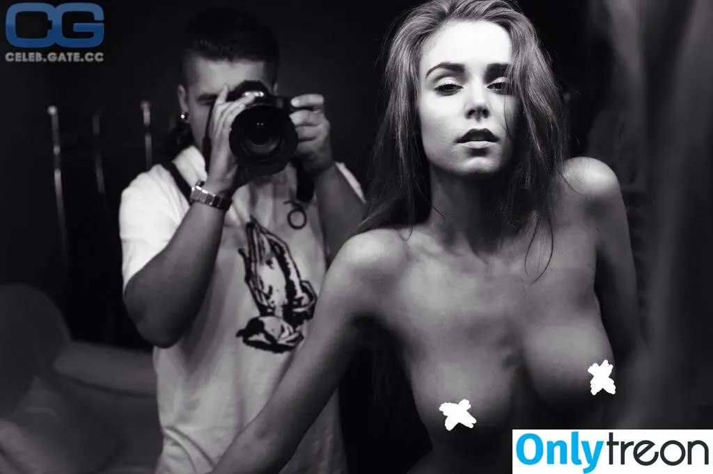 Amberleigh West голая photo #0132 (Amberleigh Deann West / amberleighwest)