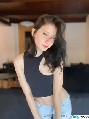 amberpetite / ambernpetty / petitegoth nude photo #0007
