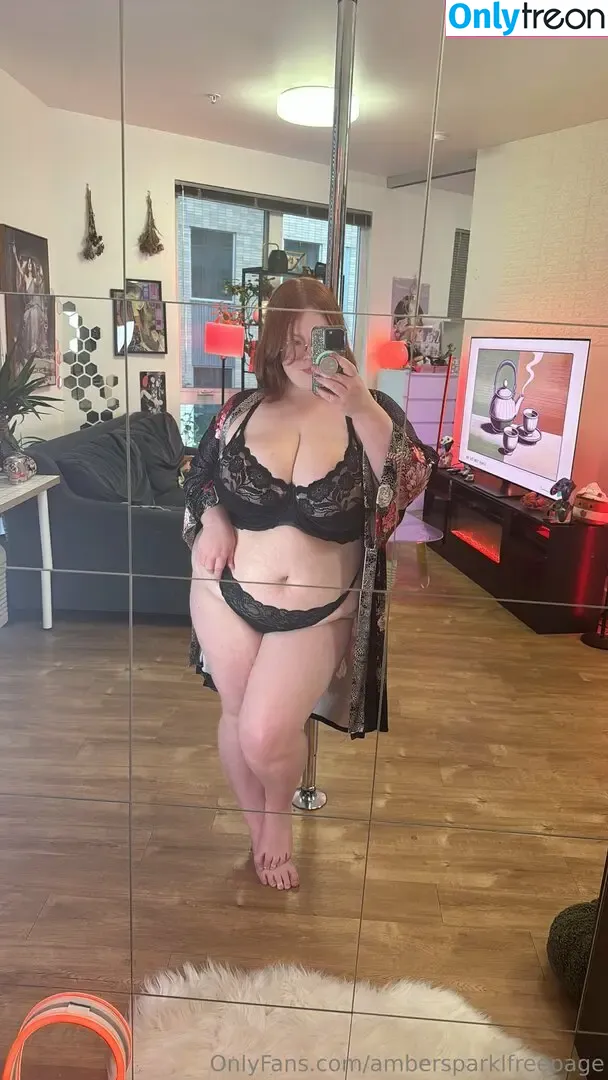 ambersparklfreepage nude photo #0012 (ambersparkl)