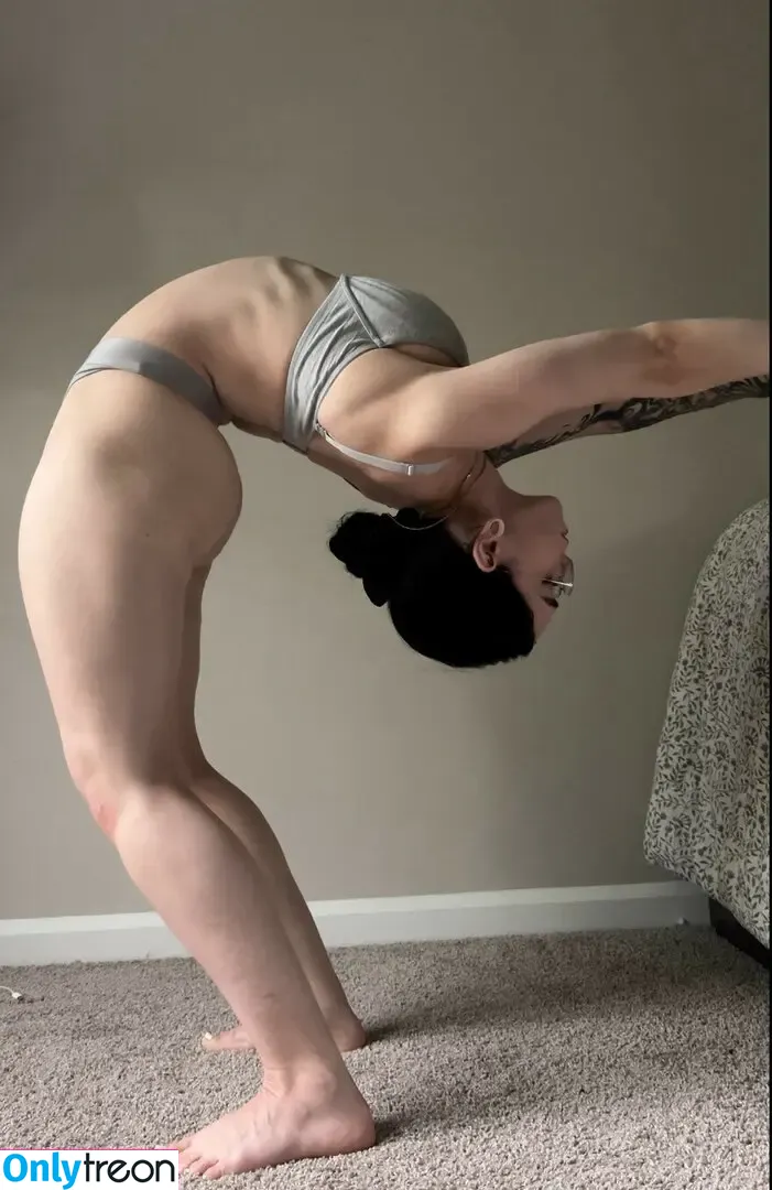 Amberthevalkyrie nude photo #0918 (Amberthevalkyrie)