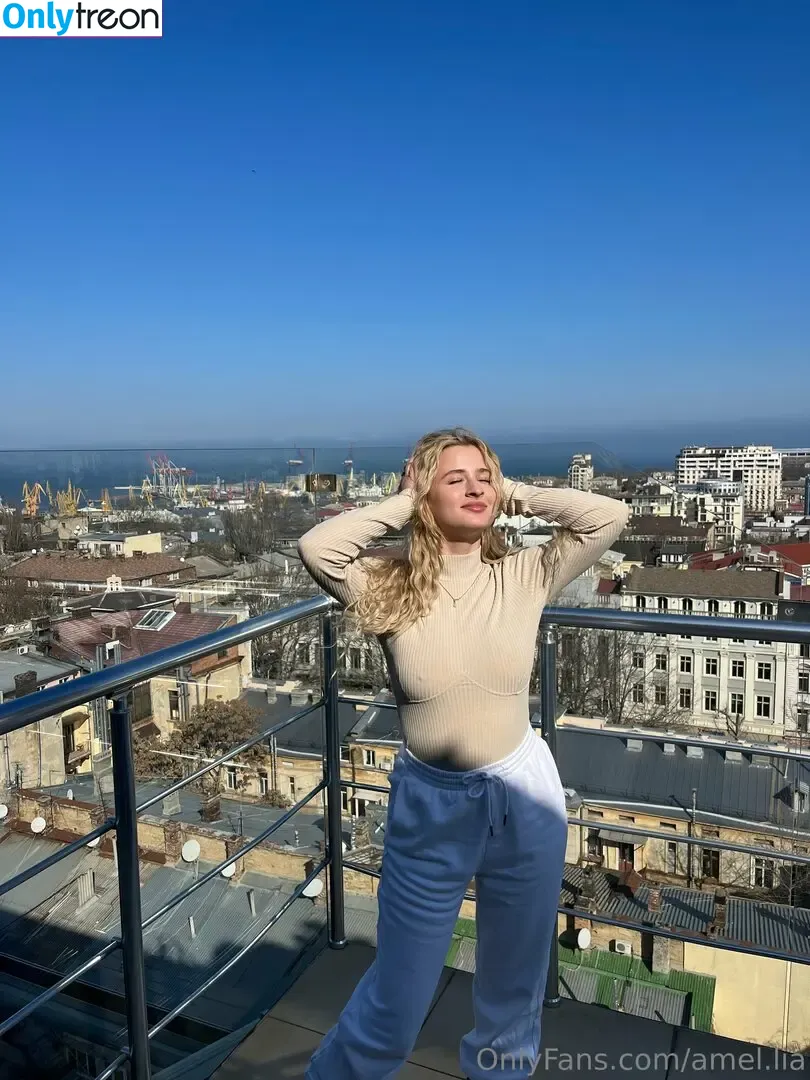 amel.lia голая photo #0006 (lyameylya)