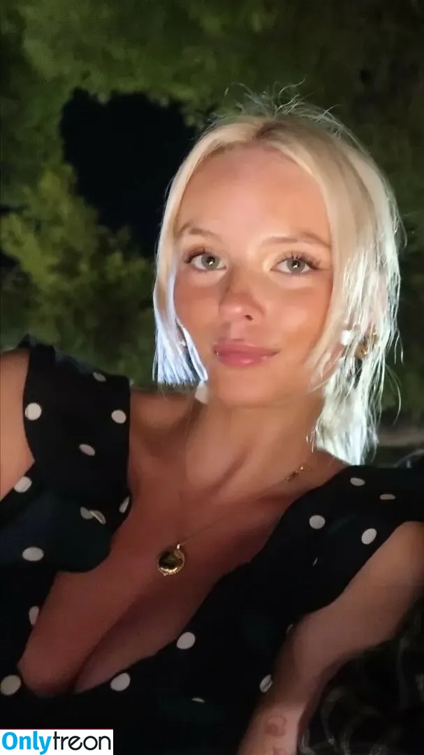 Amelia Eve Gibson nude photo #0303 (Millie Gibson / milliegibbo)