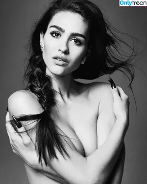 Amelia Gray Hamlin / ameliagray nude photo #0132