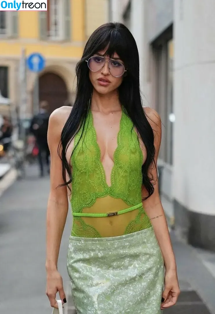 Amelia Gray Hamlin голая photo #0317 (ameliagray)