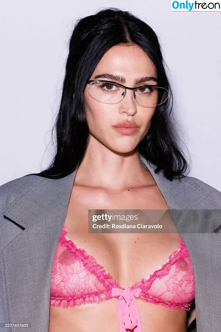 Amelia Gray Hamlin голая photo #0321 (ameliagray)