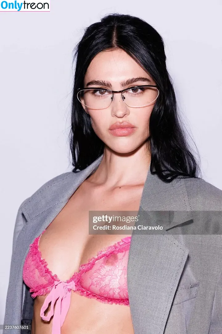Amelia Gray Hamlin голая photo #0323 (ameliagray)