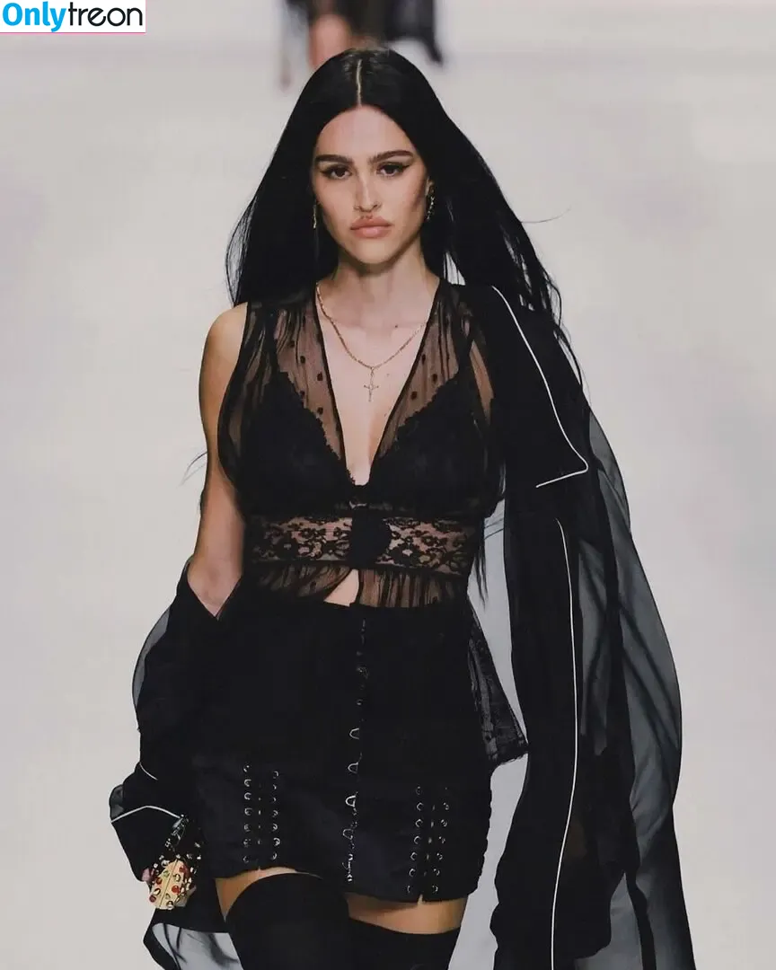 Amelia Gray Hamlin голая photo #0337 (ameliagray)