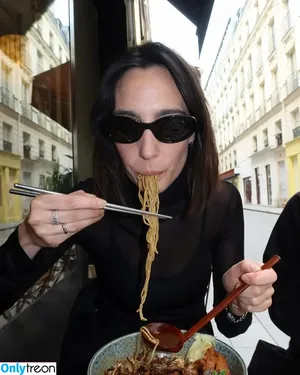 Amelie Lens / DJ / amelie_lens / u100374375 фото голая #0111