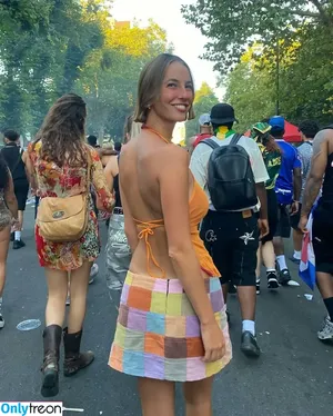 Amelie Manzoli / Am.e.lie nude photo #0829