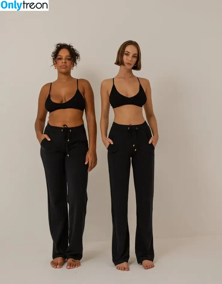 Amelie Manzoli nude photo #0851 (Am.e.lie)