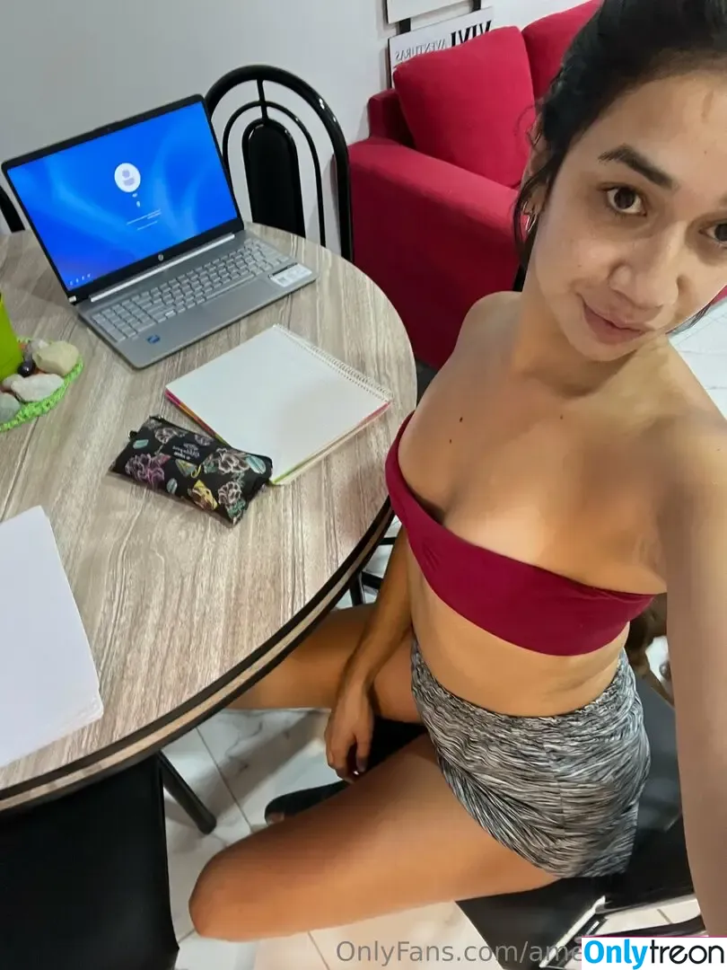 ameliesmith15 nude photo #0050 (amelia_smith.15)