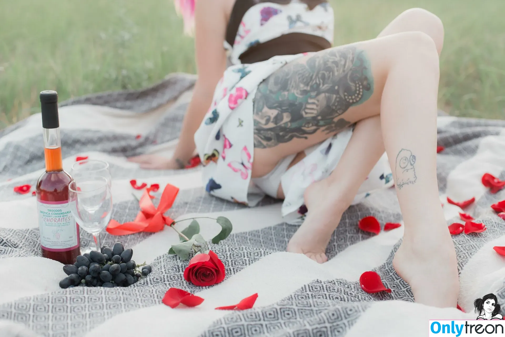 Amelieweed nude photo #0221 (amelieweeed)