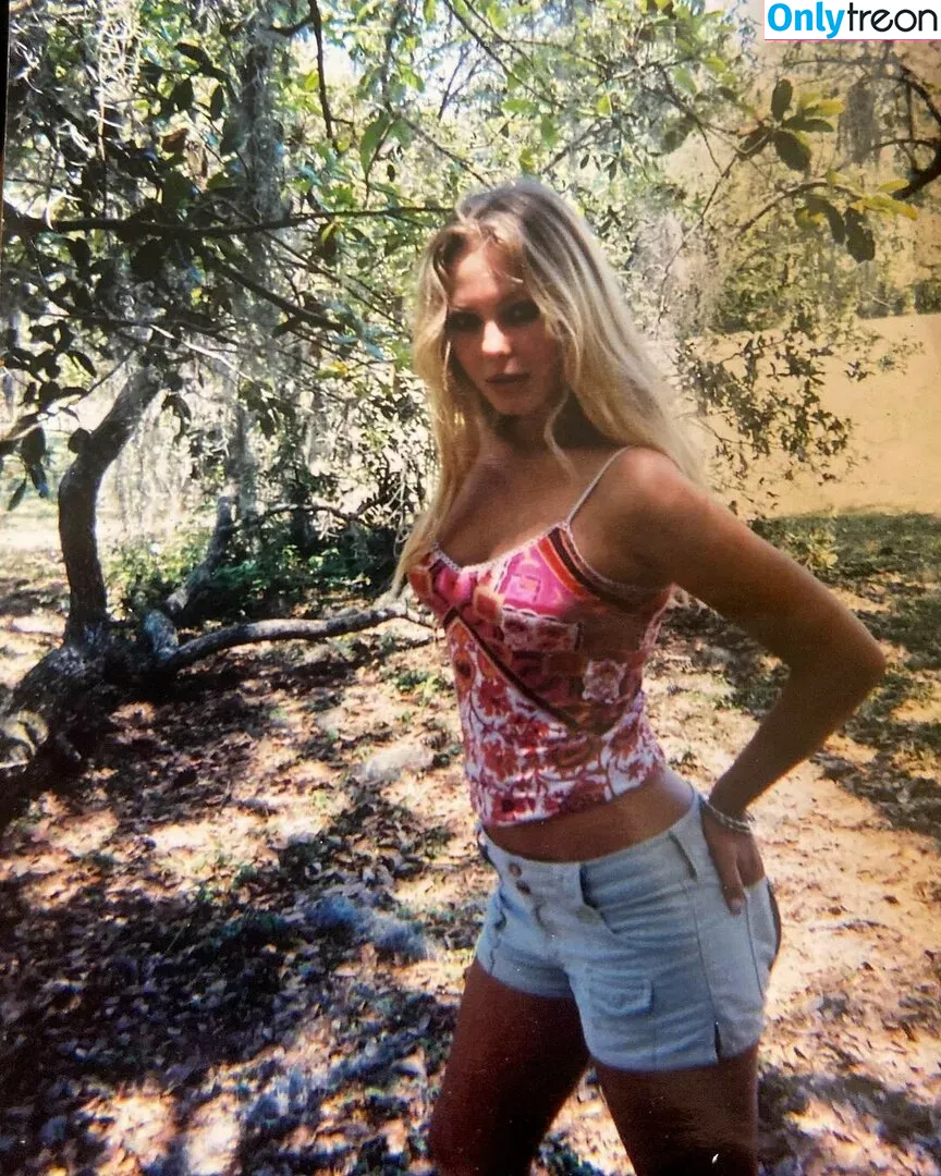 amethystfaymusic nude photo #0096 (amethystfrankln / u186240898)