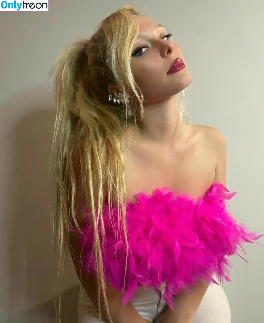 amethystfaymusic nude photo #0130 (amethystfrankln / u186240898)